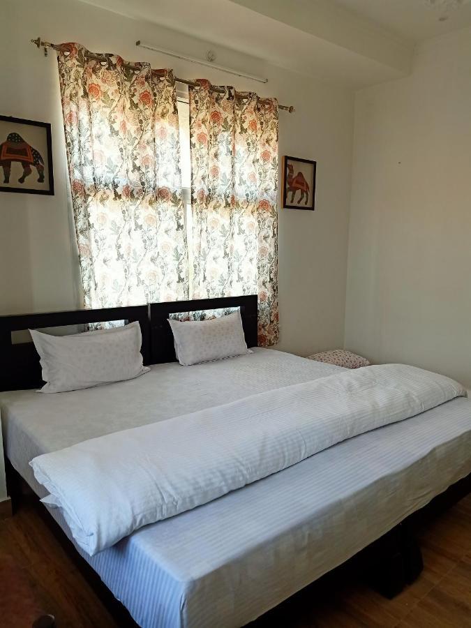 فندق Hindupura Residency ساواي مادهوبور المظهر الخارجي الصورة