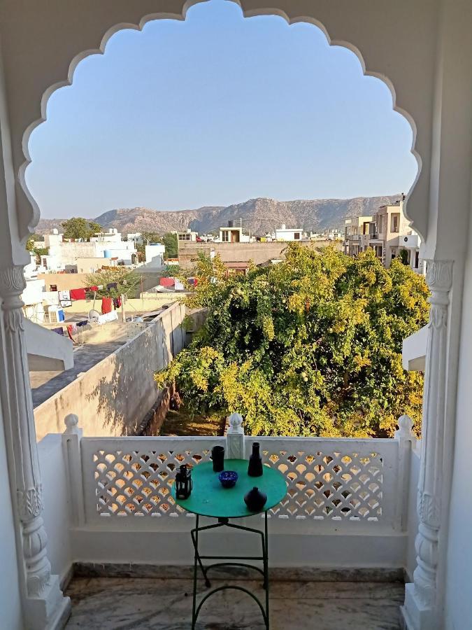 فندق Hindupura Residency ساواي مادهوبور المظهر الخارجي الصورة