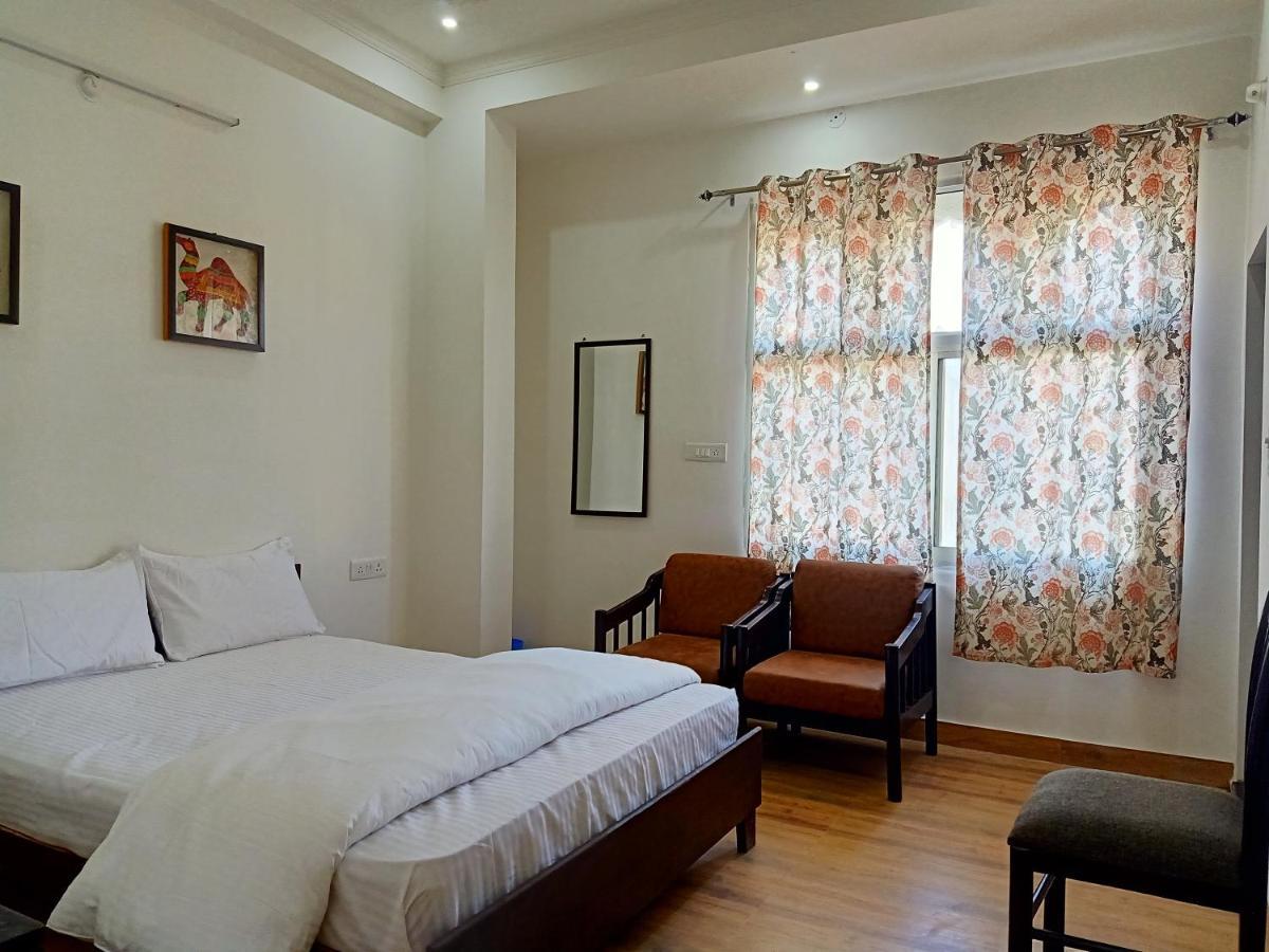 فندق Hindupura Residency ساواي مادهوبور المظهر الخارجي الصورة
